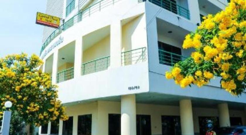 فندق سنترال بليس رايونغ المظهر الخارجي الصورة