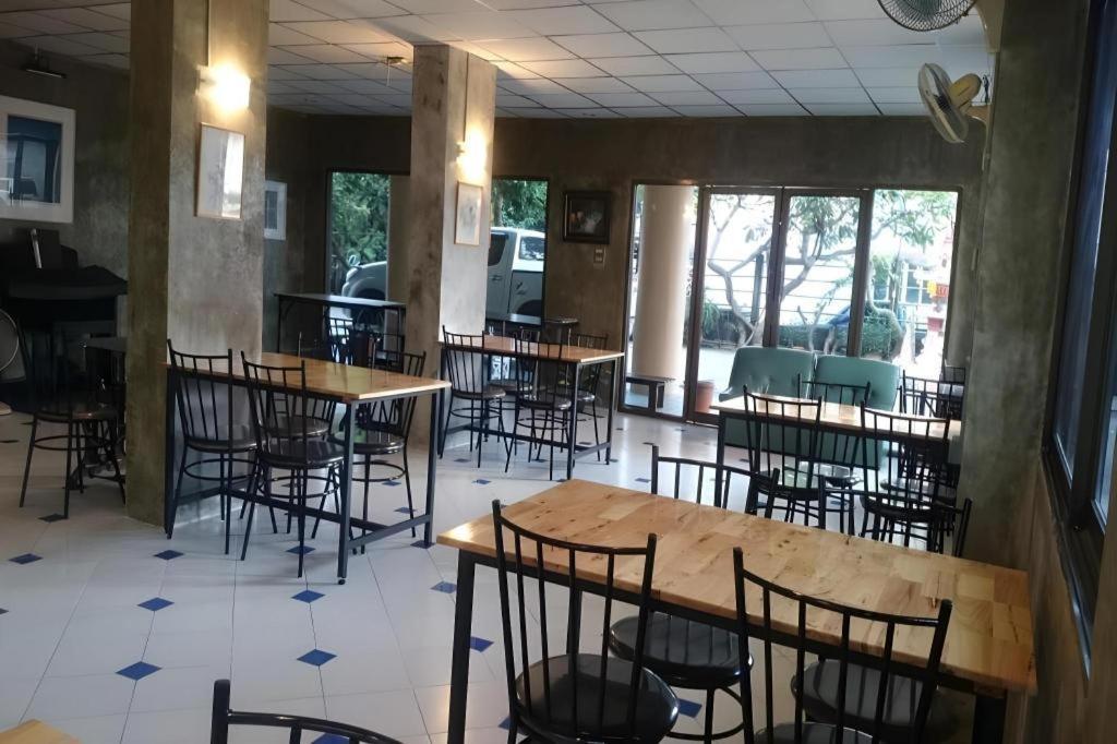 فندق سنترال بليس رايونغ المظهر الخارجي الصورة
